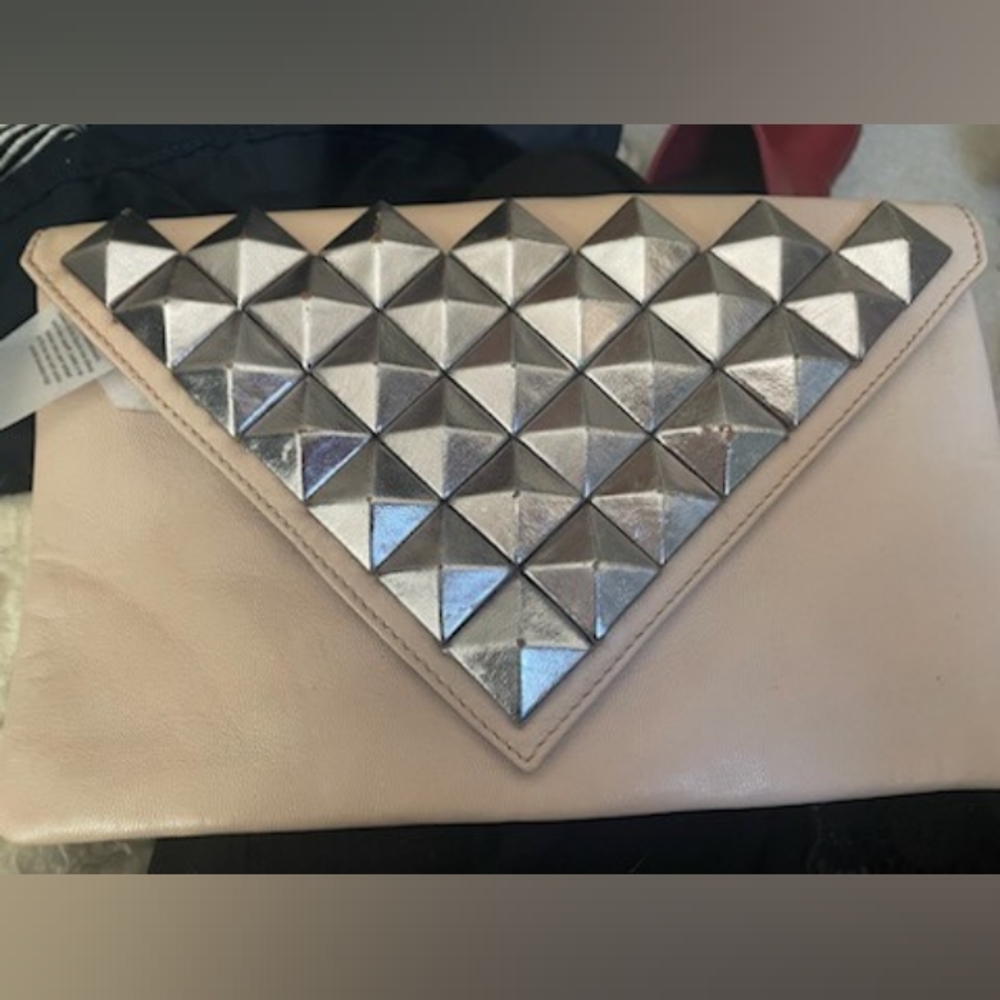 Hand Bag - Picture 2 of 3